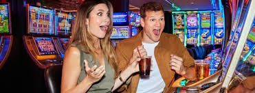 Tampilan permainan Big Bass Bonanza di platform pgslot08 dengan simbol ikan dan pancing